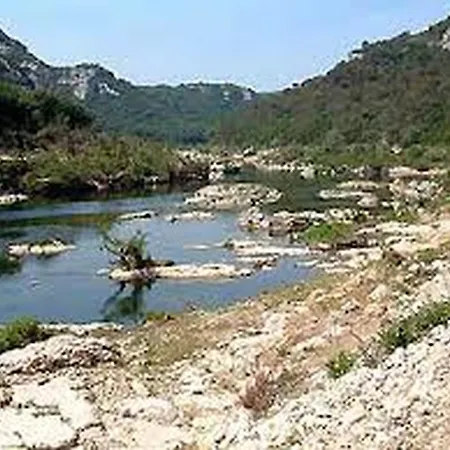 D'hotes Des Huppes 3* Νιμ